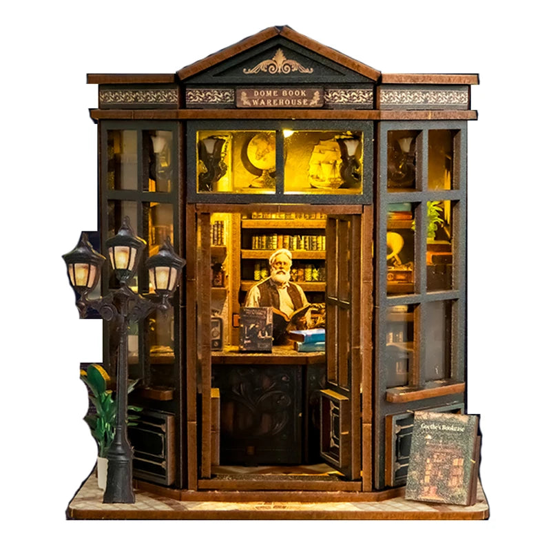 Book Nook La Coupole du Savoir – façade complète éclairée avec lampadaire et vitrines – book nook DIY bois librairie