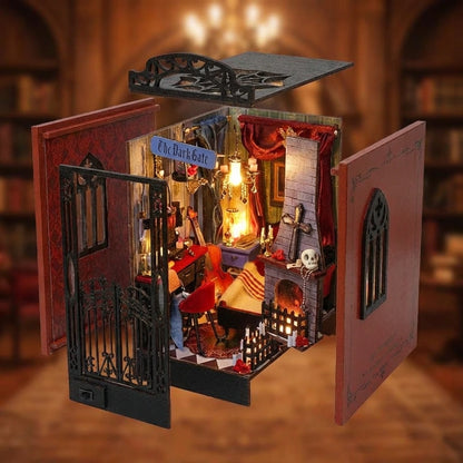 Book Nook en bois thème Antre du Vampire, vue Éclatée, éclairage LED chaleureux, décoration Nook-It.