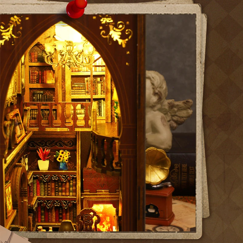 Chambre du Savoir - Bibliothèque de Sagesse : vue intérieur zoomée