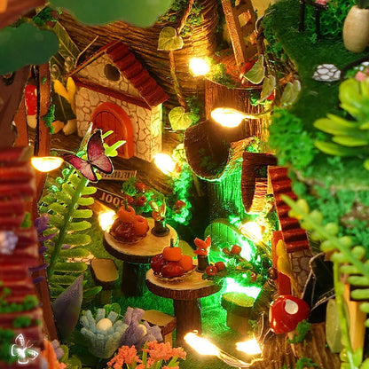 Book Nook - La Forêt des Lucioles  - Garden House