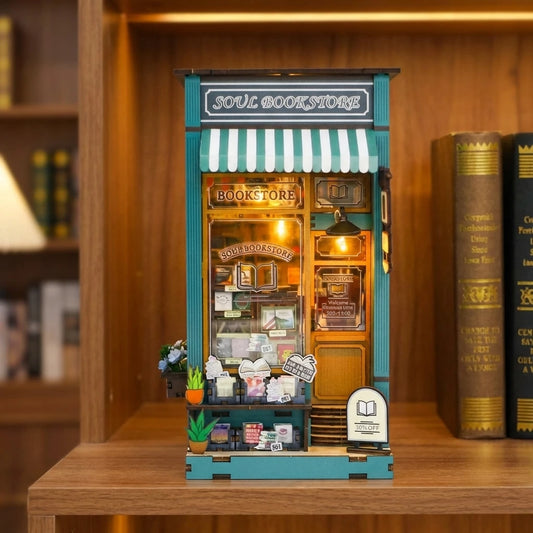 Book Nook en bois thème Librairie de l'Âme, vue Face, éclairage LED chaleureux, décoration Nook-It.