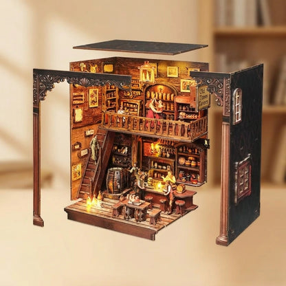 Book Nook en bois thème Old Time Tavern - Taverne Festive,Vue Éclatée, éclairage LED chaleureux, décoration Nook-It.