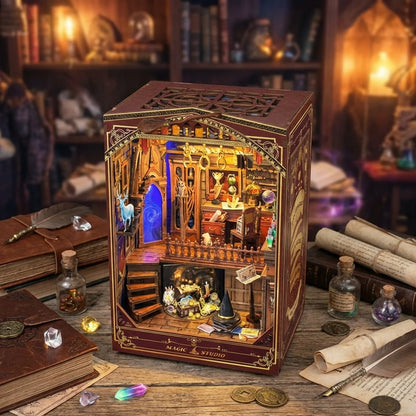 Book Nook du Studio de magie enchanté, vue plongeante, inspiré de Harry Potter, Nook-It décoration