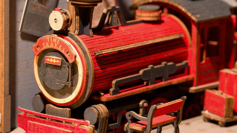 Une locomotive rouge prête à partir