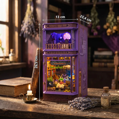 Dimensions du book nook Whisper Magic Shop : 13 x 23,4 x 26,5 cm