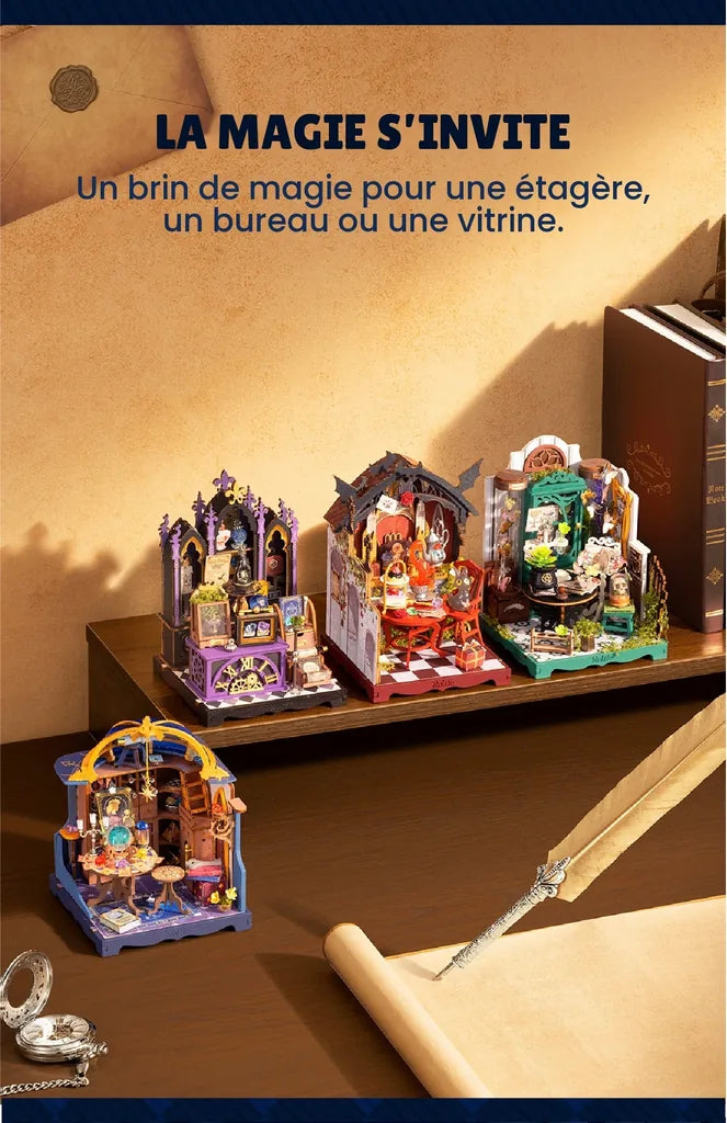 Série magie Rolife sur un bureau avec plume et parchemin