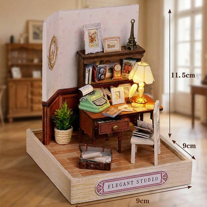 Miniature en bois thème Studio Elegant à Paris, vue avec Dimensions, éclairage LED chaleureux, décoration Nook-It.
