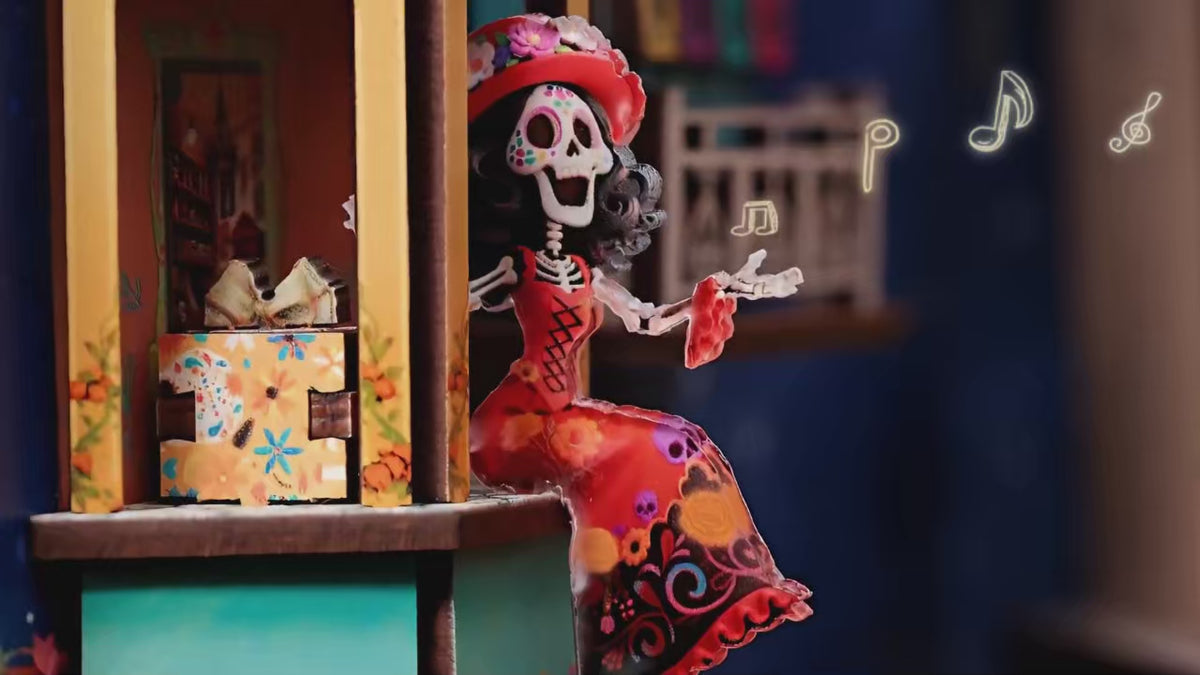 Vidéo de présentation du Book Nook Plaza de los Muertos en bois avec éclairage LED - Nook-It