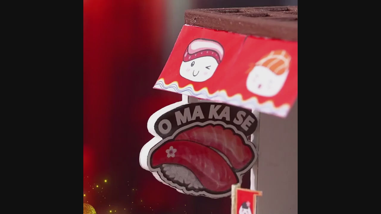 Vidéo de présentation de la scène miniature japonaise Bar à Sushi Tournant en bois avec éclairage LED - Nook-It
