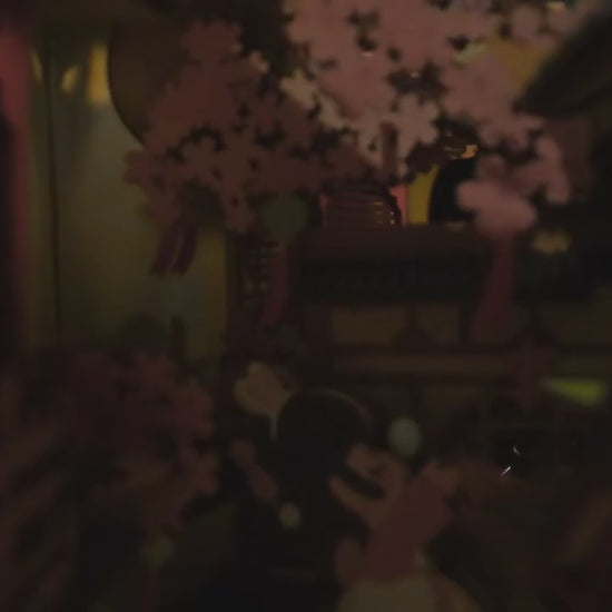 Vidéo de présentation officielle du Book Nook Falling Sakura, montage et éclairage LED