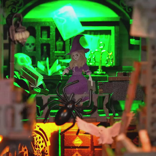 Vidéo de présentation du Book Nook Maison de la Sorcière DIY en bois avec éclairage LED - Nook-It