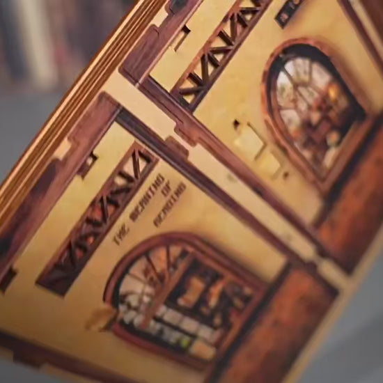 Vidéo de présentation du Book Nook La Bibliothèque Privée de Rudiger en bois avec éclairage LED - Nook-It