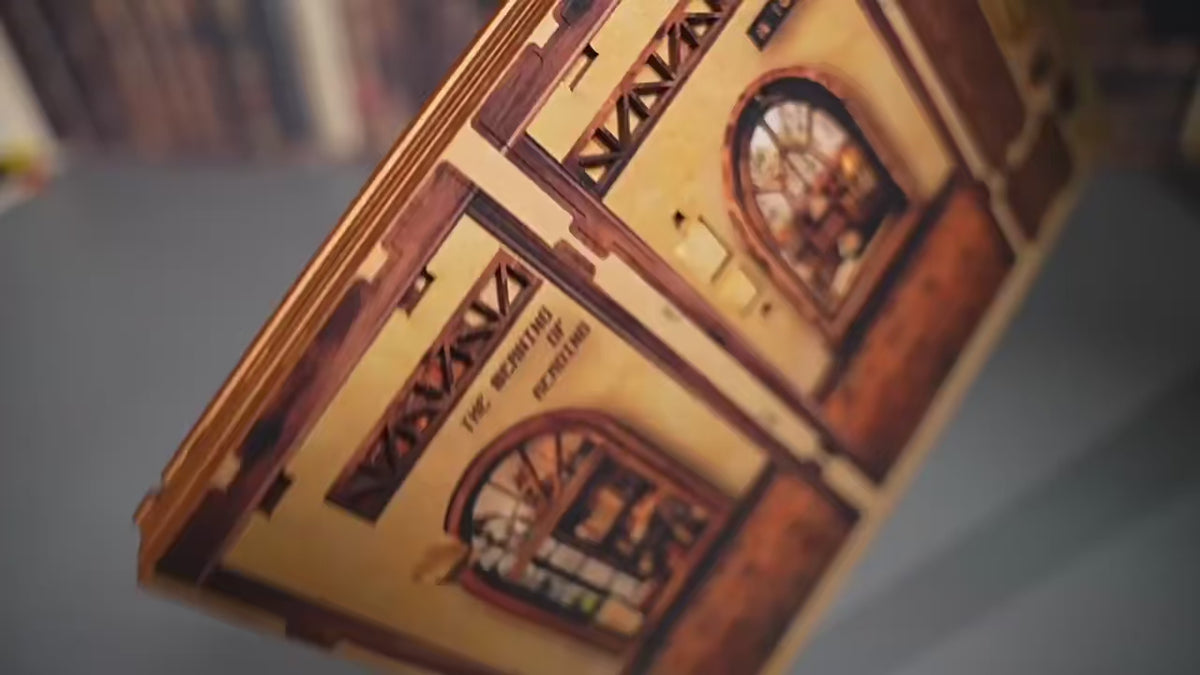 Vidéo de présentation du Book Nook La Bibliothèque Privée de Rudiger en bois avec éclairage LED - Nook-It
