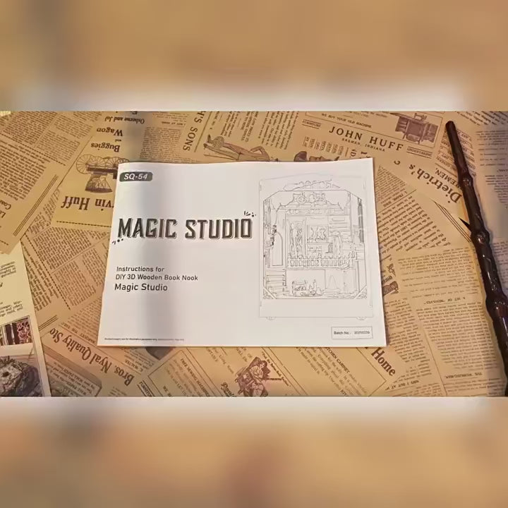 Vidéo de présentation du Book Nook Le Studio de Magie Enchanté en bois avec éclairage LED - Nook-It