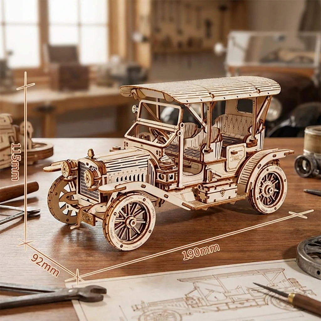 Puzzle 3D en bois thème Véhicules anciens, vue avec Dimensions, éclairage externe mettant en valeur la maquette, décoration