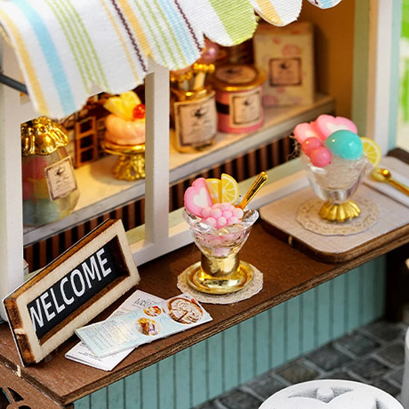Scène Miniature – Dessert Time – DIY, vue zomm détaillée, éclairage LED chaleureux, décoration Nook-It